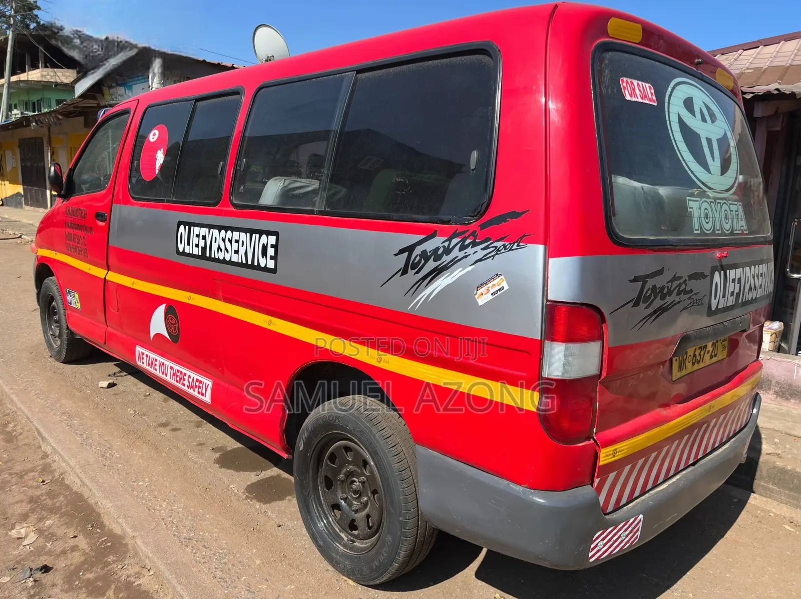 Toyota HiAce 2008 Red