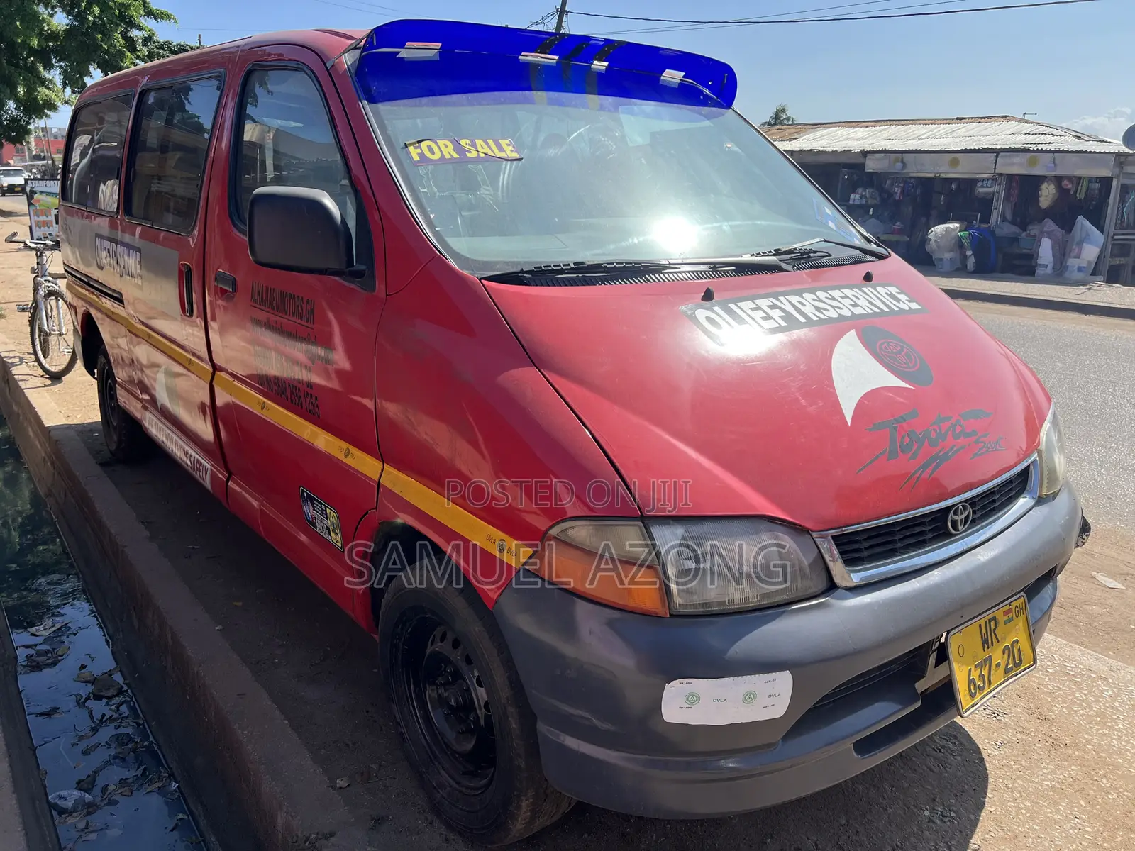 Toyota HiAce 2008 Red