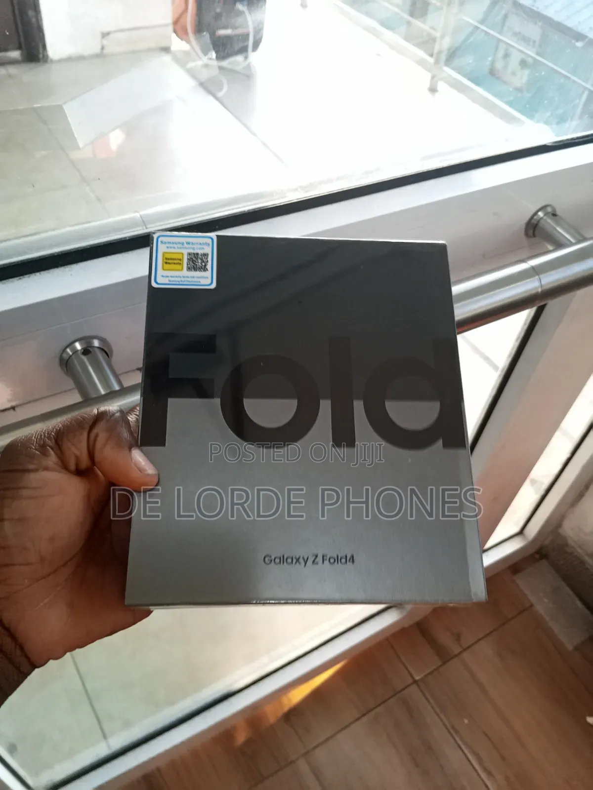 New Samsung Galaxy Z Fold4 256 GB Black