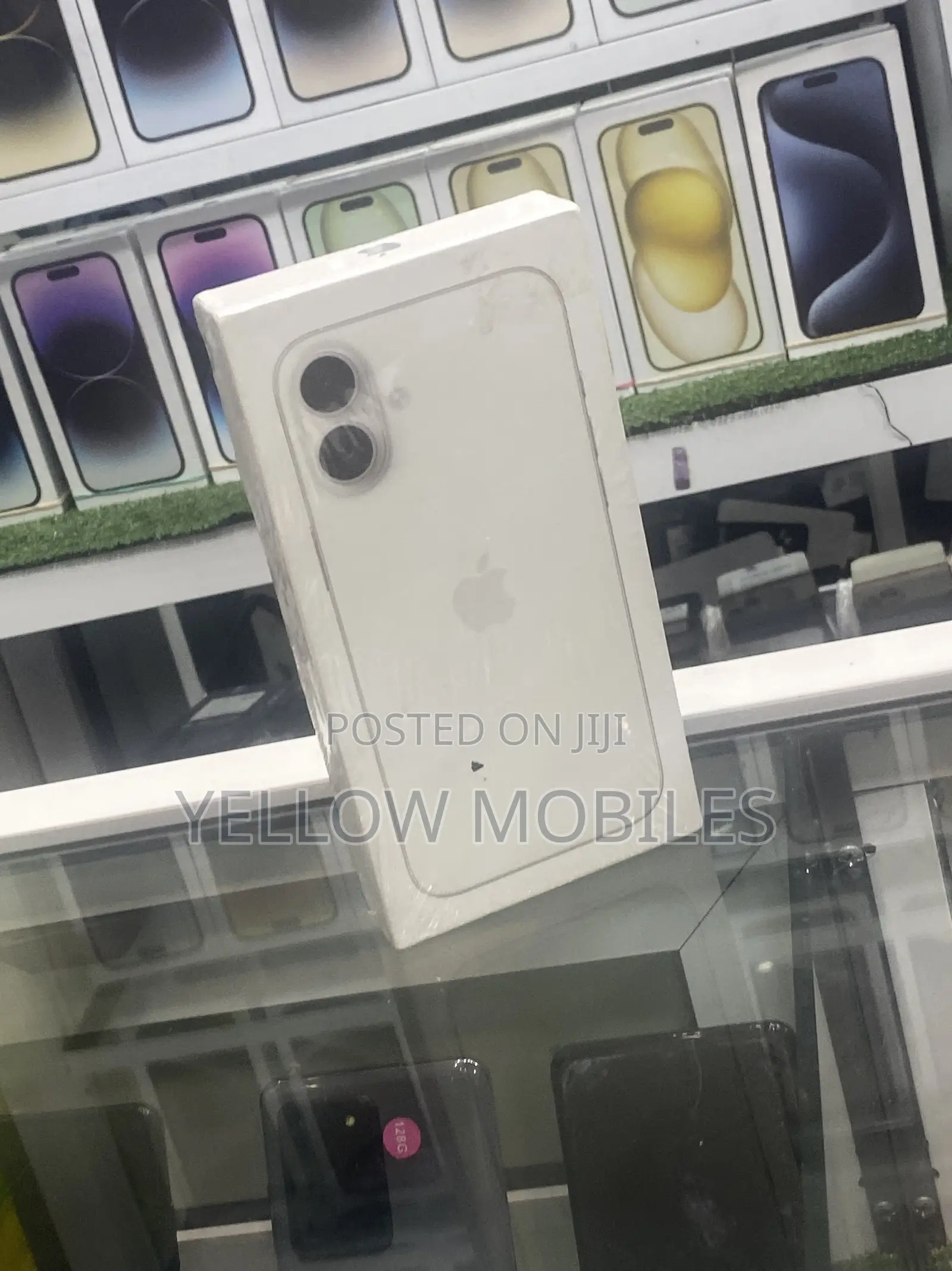 New Apple iPhone 16 Plus 128 GB Silver