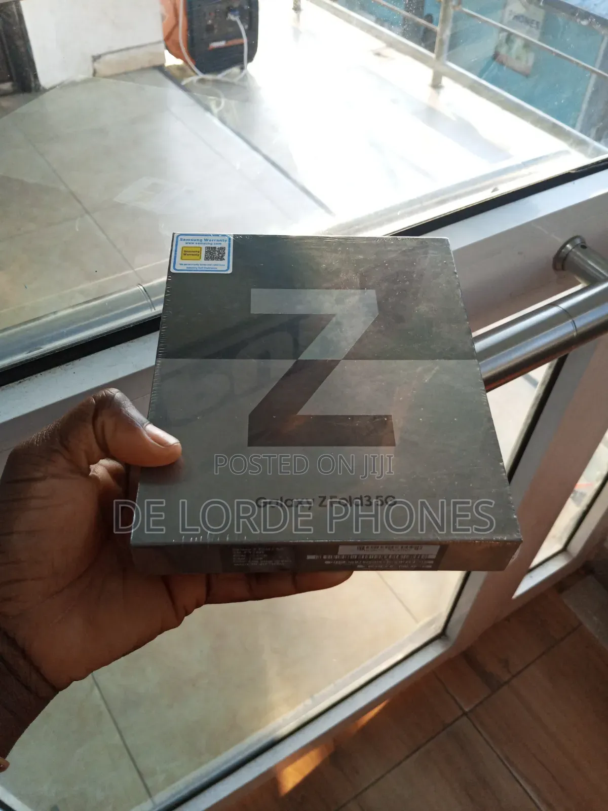 New Samsung Galaxy Z Fold 3 256 GB Black