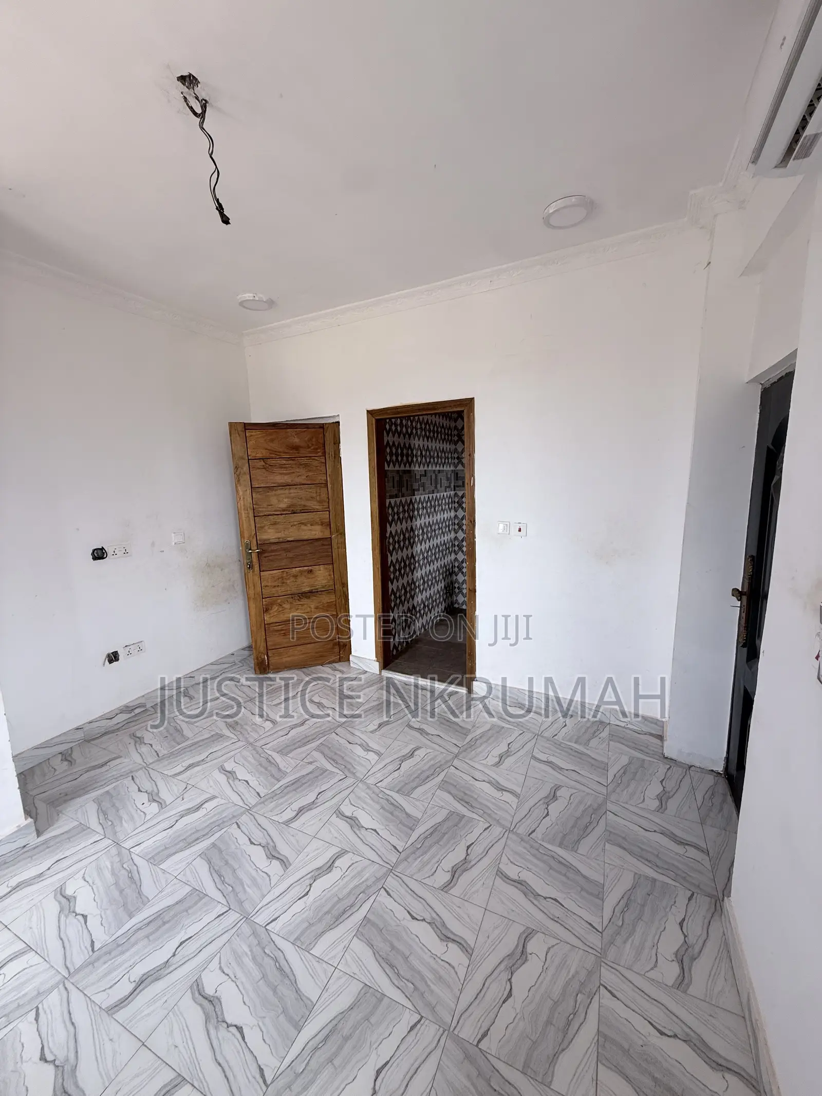 2bdrm Apartment in Mr. Justice Estate, Old Barrier for rent