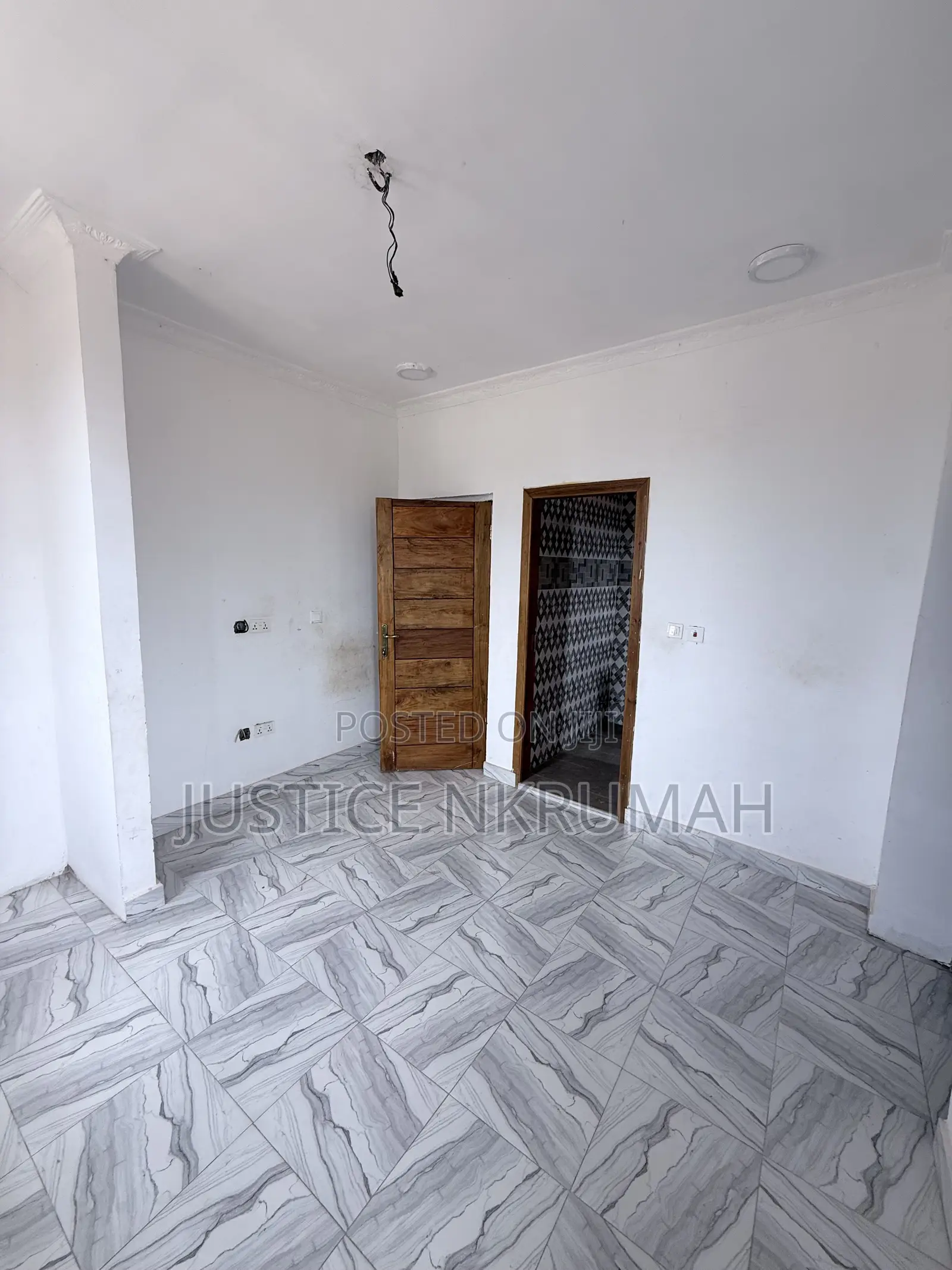 2bdrm Apartment in Mr. Justice Estate, Old Barrier for rent