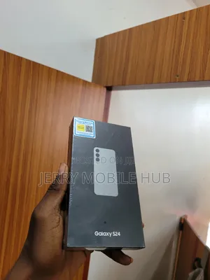 New Samsung Galaxy S24 128 GB