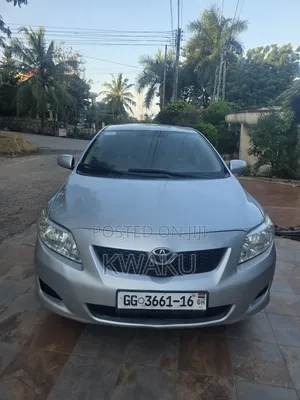 Toyota Corolla 2010 Silver