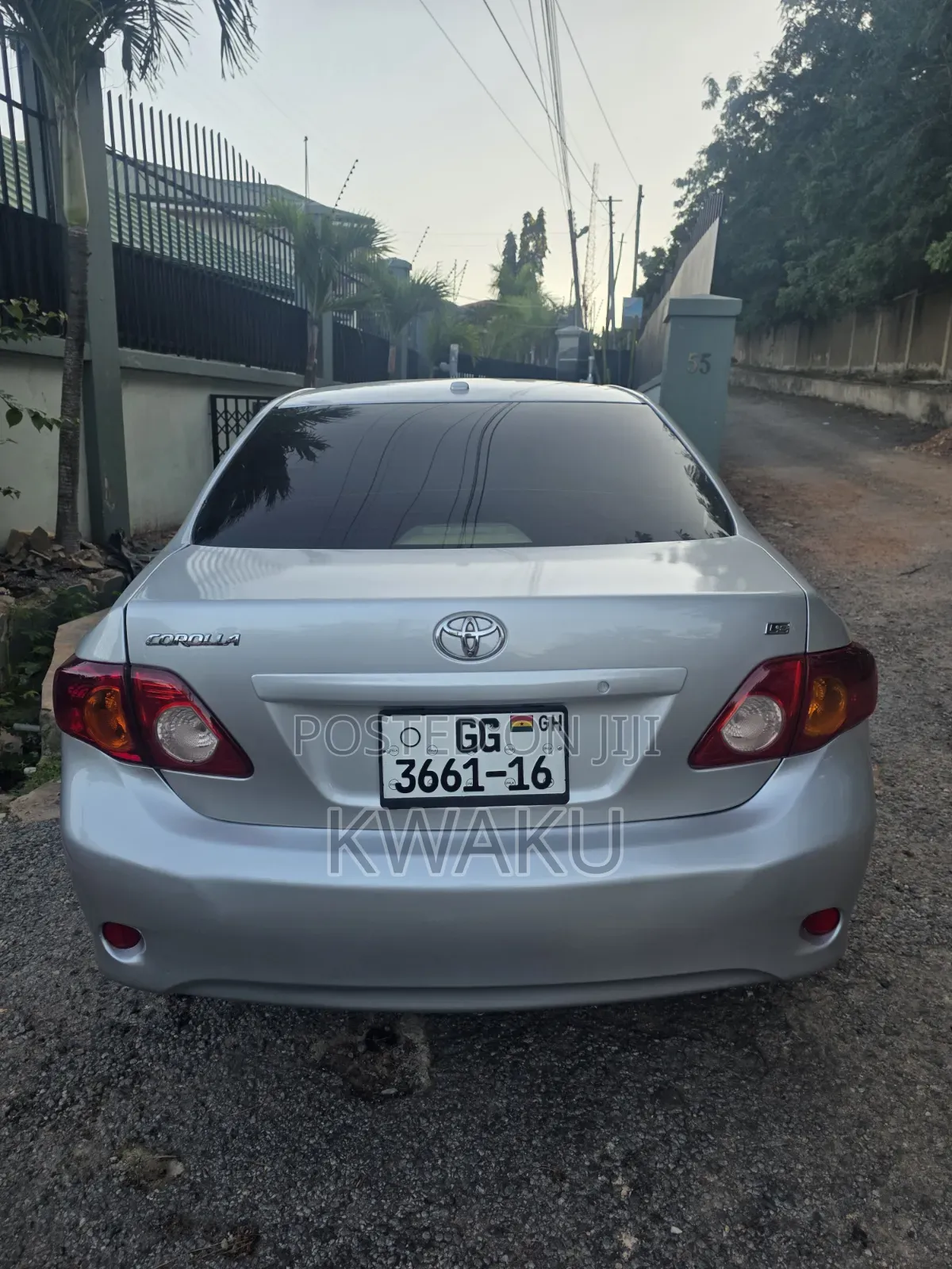 Toyota Corolla 2010 Silver