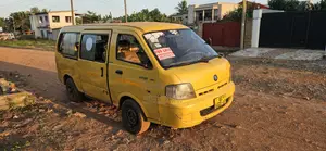 Kia Pregio 2004 Yellow