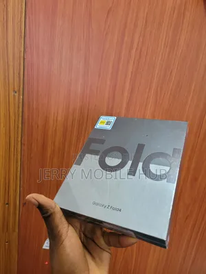 New Samsung Galaxy Z Fold4 256 GB Black