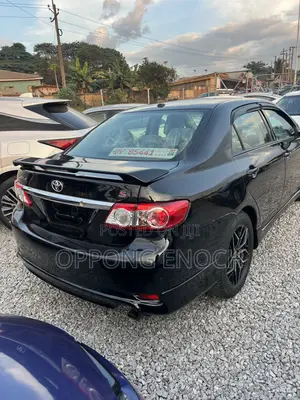 Toyota Corolla S 4dr Sedan (1.8L 4cyl 4A) 2013 Black