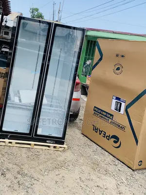 New Best PVC-801-27AA Pearl 690-Liter Double-Door Glass Display Fridge