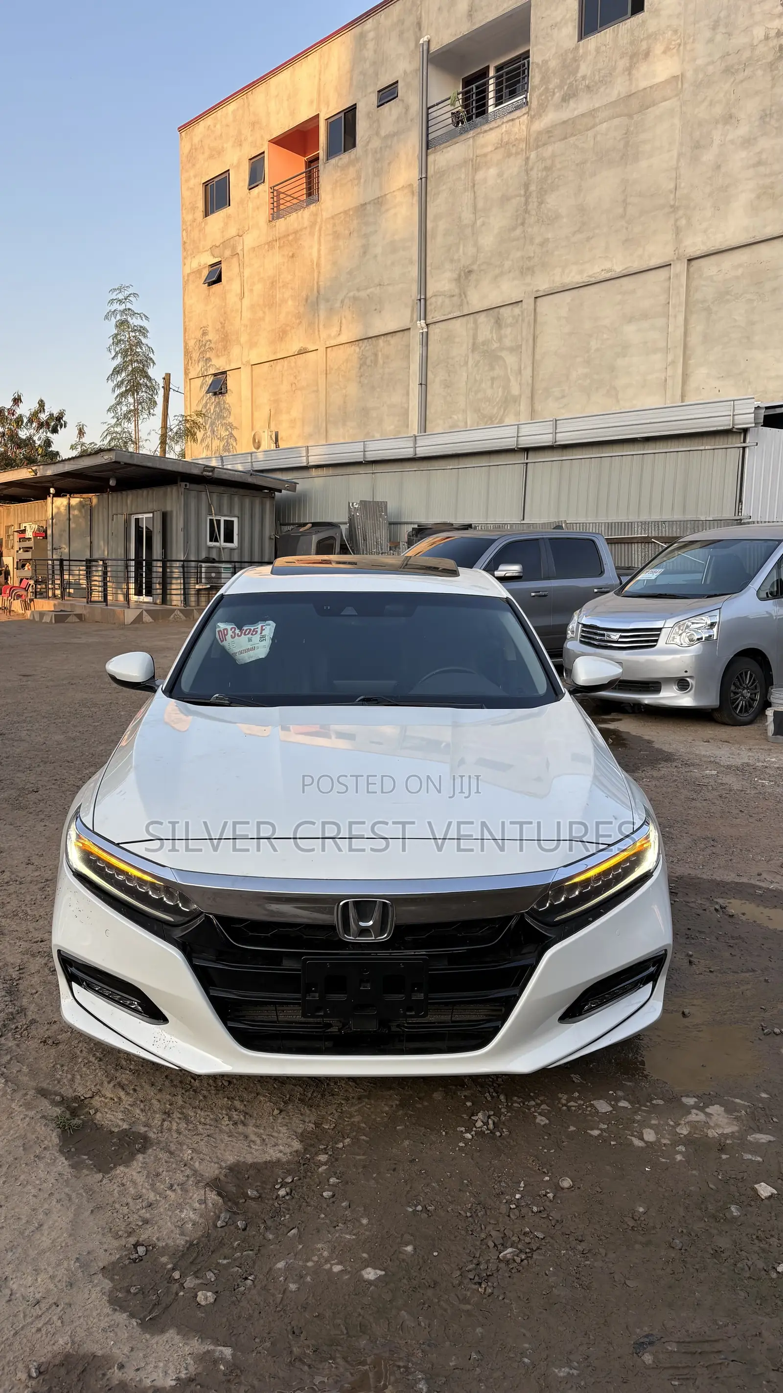 Honda Accord Touring 2018 White