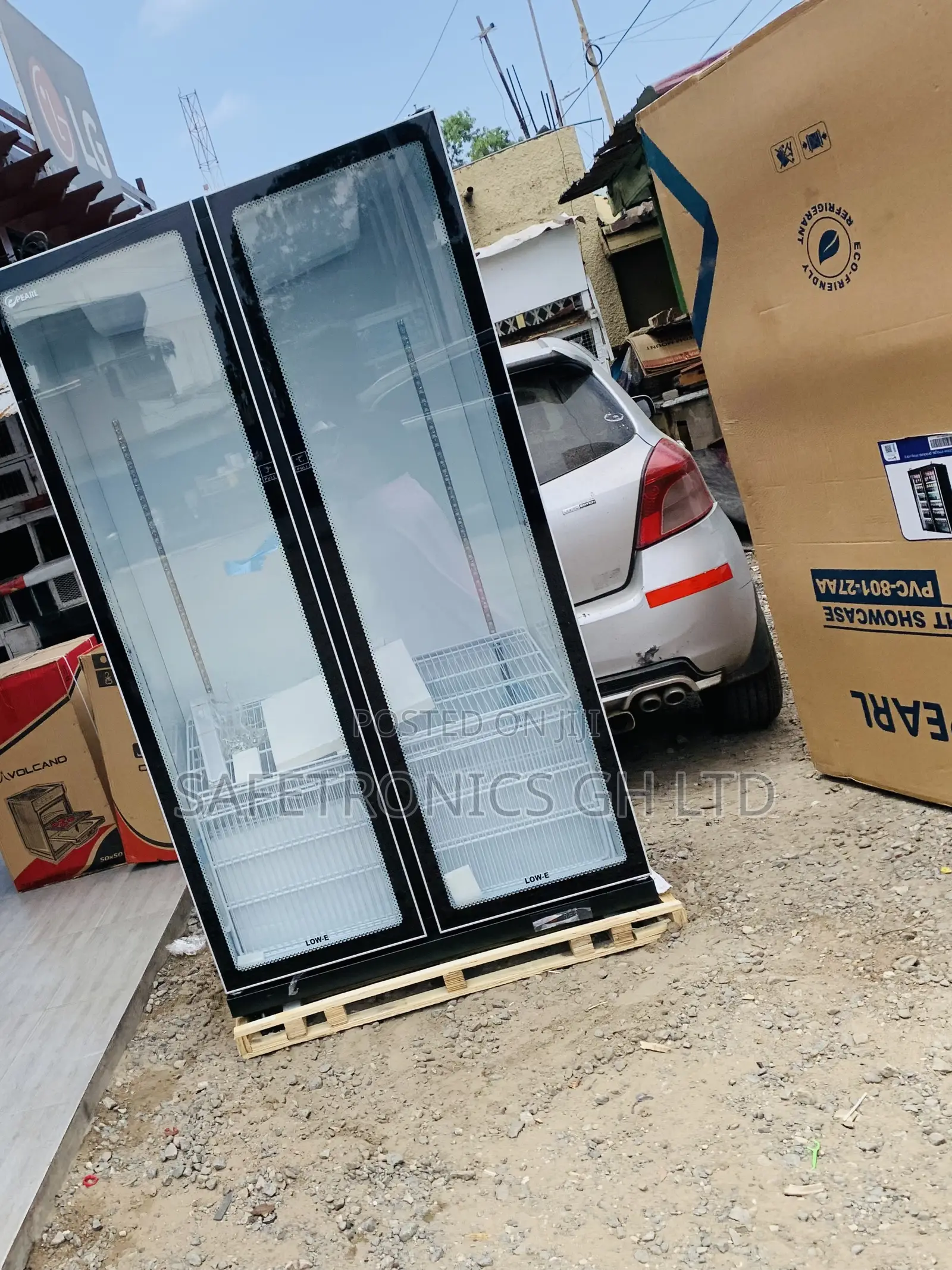 Original PVC-801-27AA Pearl 690-Liter Double-Door Glass Display Fridge