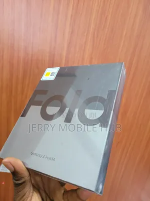 New Samsung Galaxy Z Fold4 256 GB