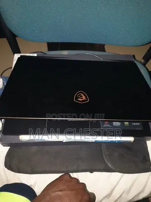 Laptop MSI GS65 Stealth Thin 8RE 16GB Intel Core i7 SSD 128GB