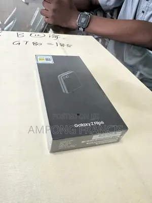 New Samsung Galaxy Z Flip6 256 GB Silver