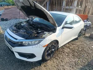 Honda Civic 2018 White