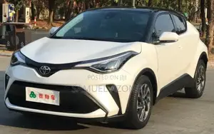 Toyota C-HR Limited 2022 White