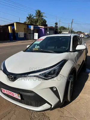 Toyota C-HR Limited 2022 White