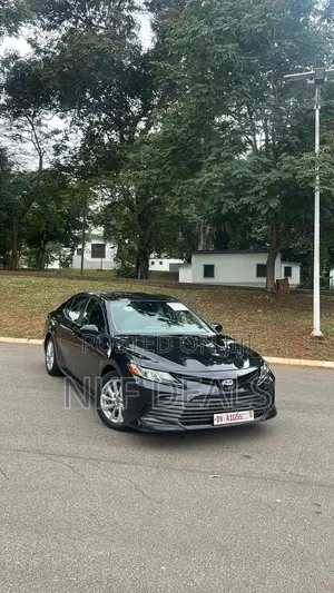 Toyota Camry LE 2022 Black