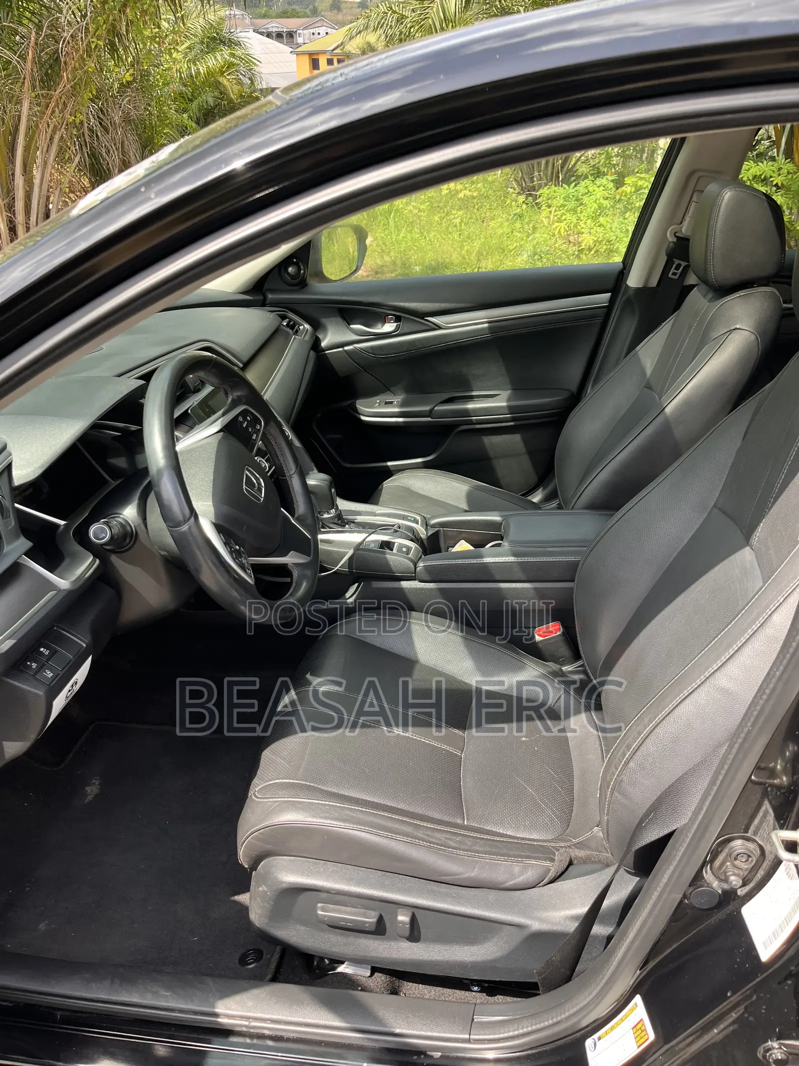 Honda Civic Touring 4dr Sedan (1.5L 4cyl) 2017 Black