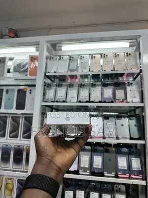 New Apple iPhone 15 Pro Max 256 GB White