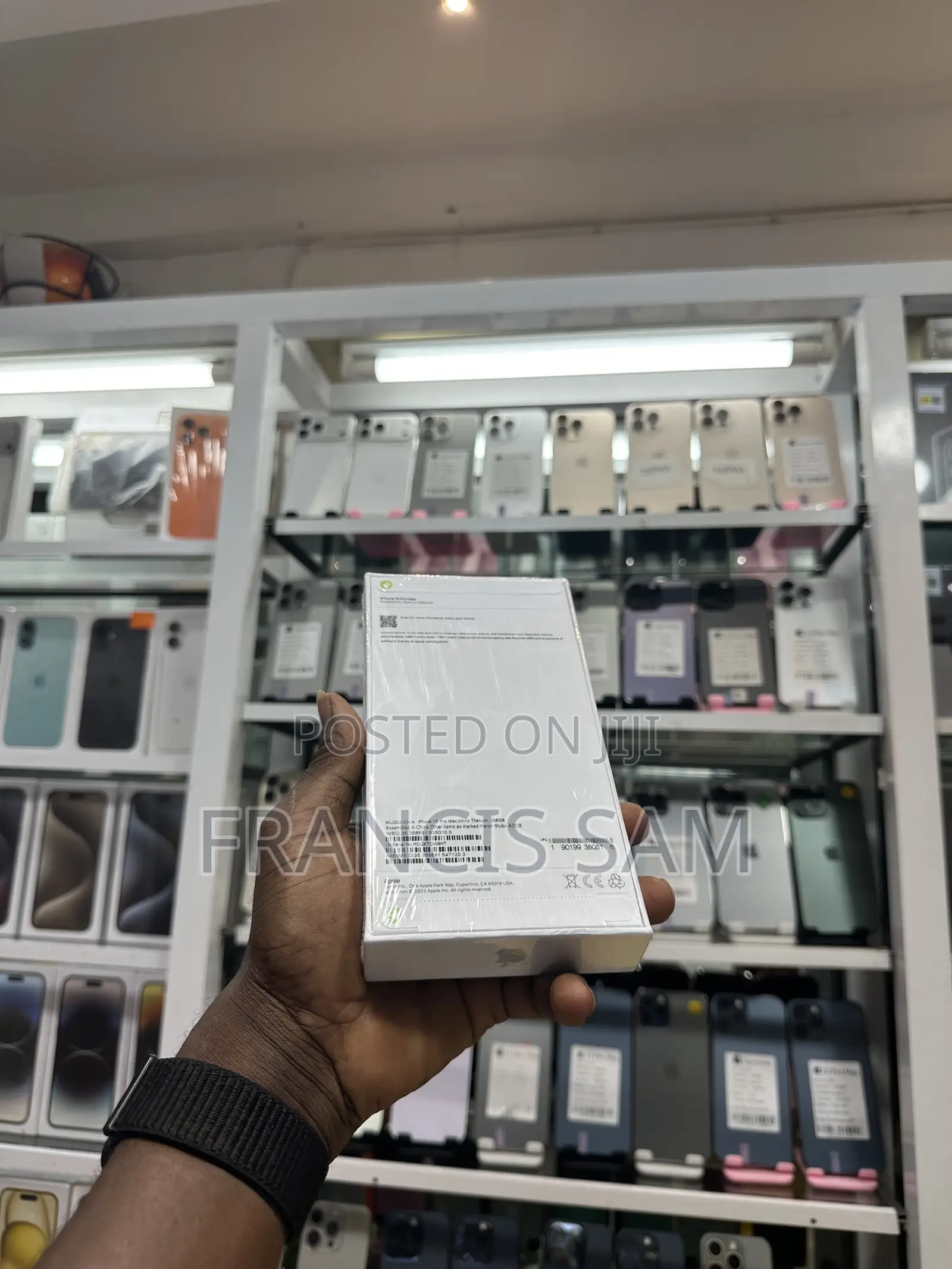 New Apple iPhone 15 Pro Max 256 GB White