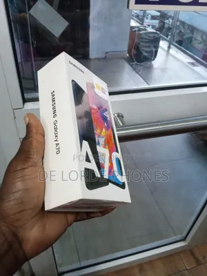 New Samsung Galaxy A70 128 GB Black