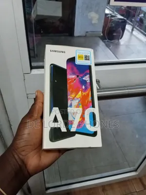 New Samsung Galaxy A70 128 GB Black