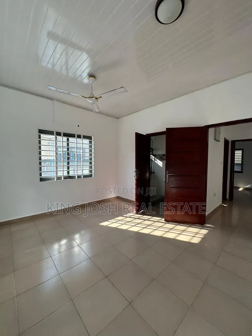3bdrm House in Lashibi, Baatsona Total for rent