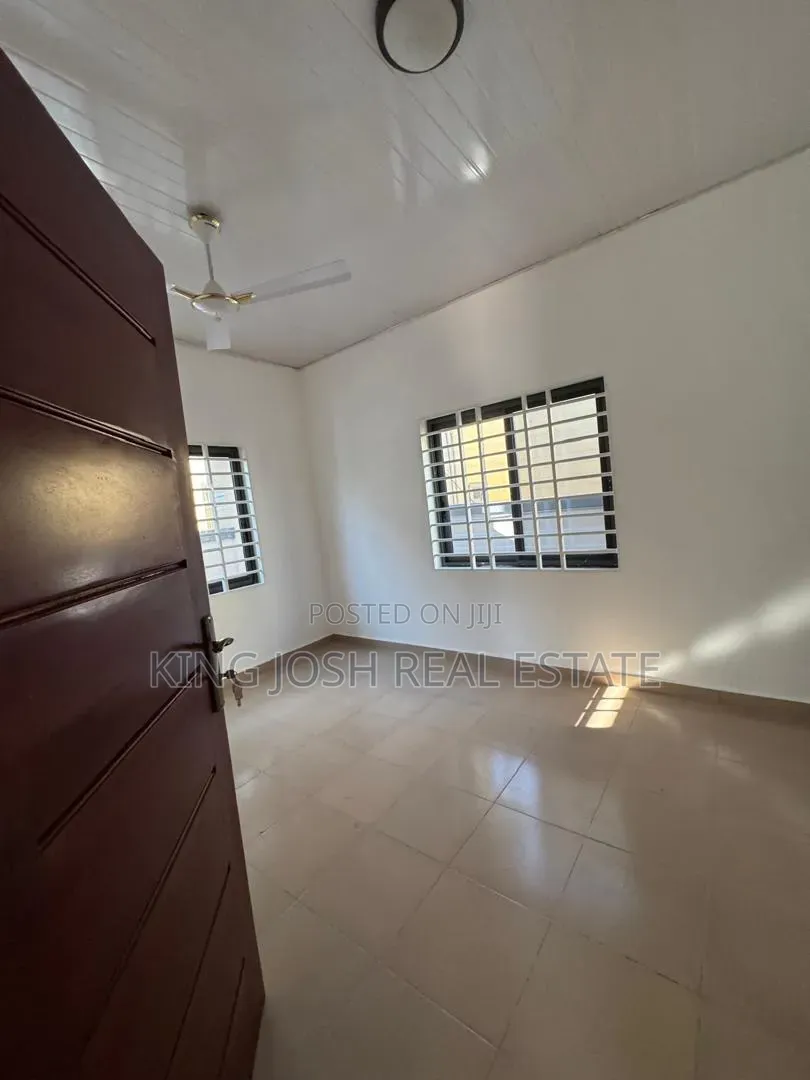 3bdrm House in Lashibi, Baatsona Total for rent
