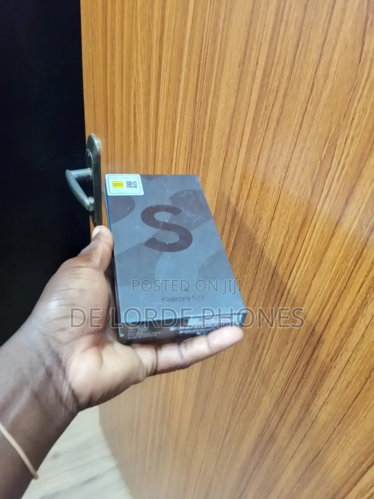 New Samsung Galaxy S22 5G 128 GB Black