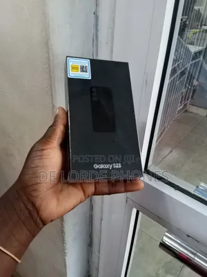 New Samsung Galaxy S23 128 GB Black