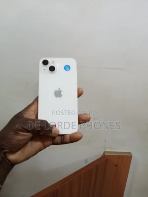 Apple iPhone 13 128 GB White