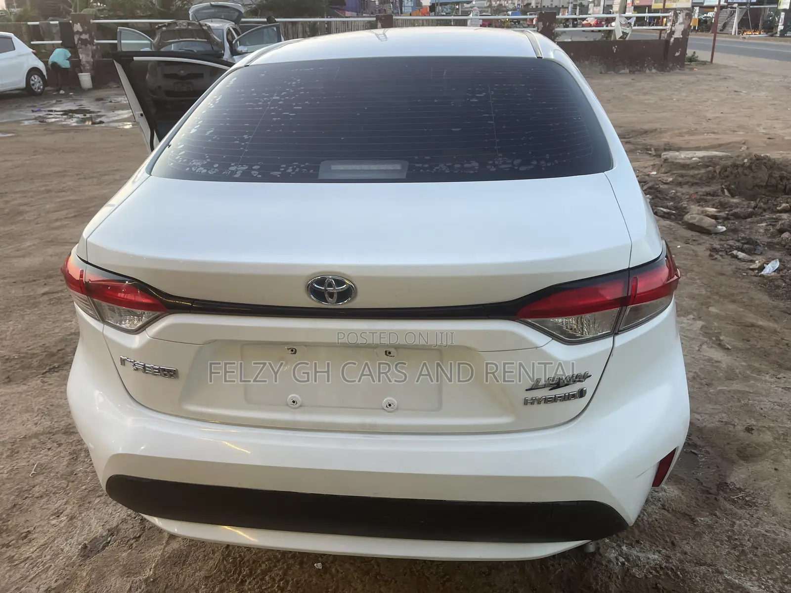 Toyota Corolla SE 2022 White