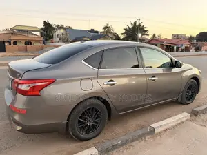 Nissan Sentra SV 2016 Gray