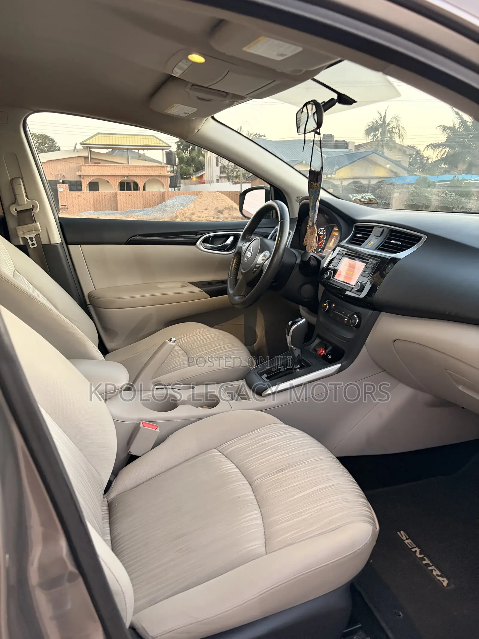 Nissan Sentra SV 2016 Gray