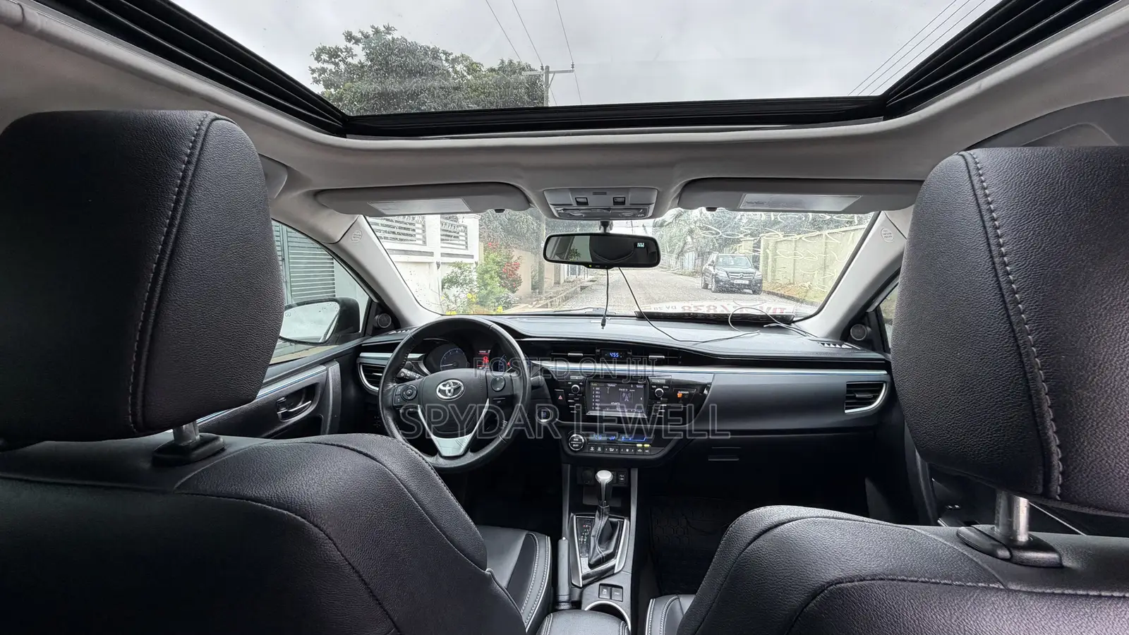 Toyota Corolla S 4dr Sedan (1.8L 4cyl CVT) 2016 White