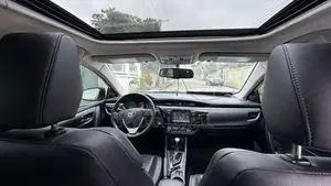 Toyota Corolla S 4dr Sedan (1.8L 4cyl CVT) 2016 White
