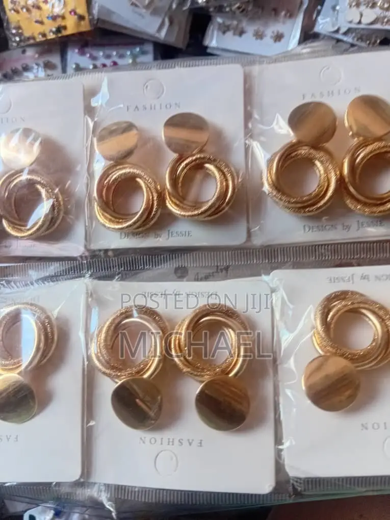 Earrings for Adult Ladies and Kids (Females)
