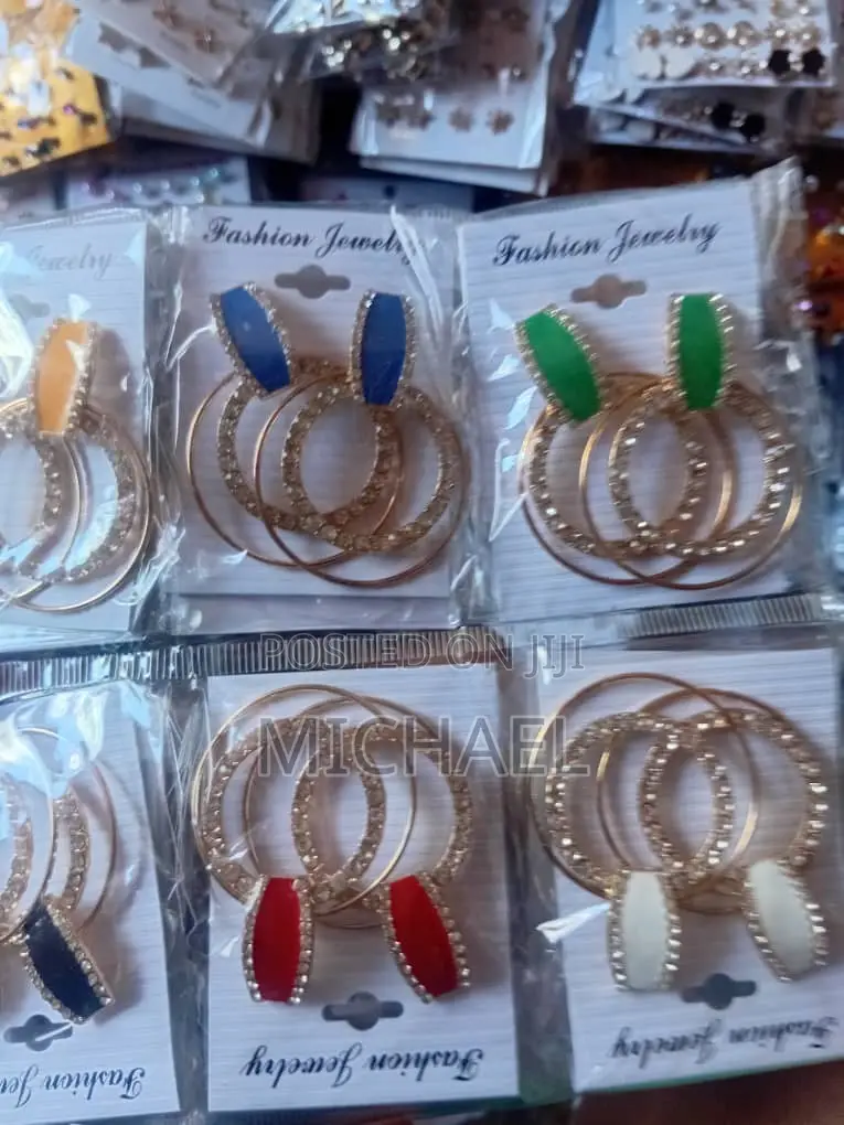 Earrings for Adult Ladies and Kids (Females)