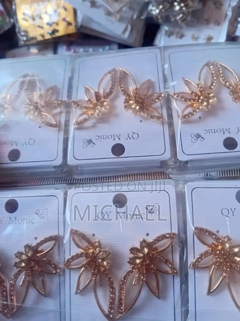 Earrings for Adult Ladies and Kids (Females)