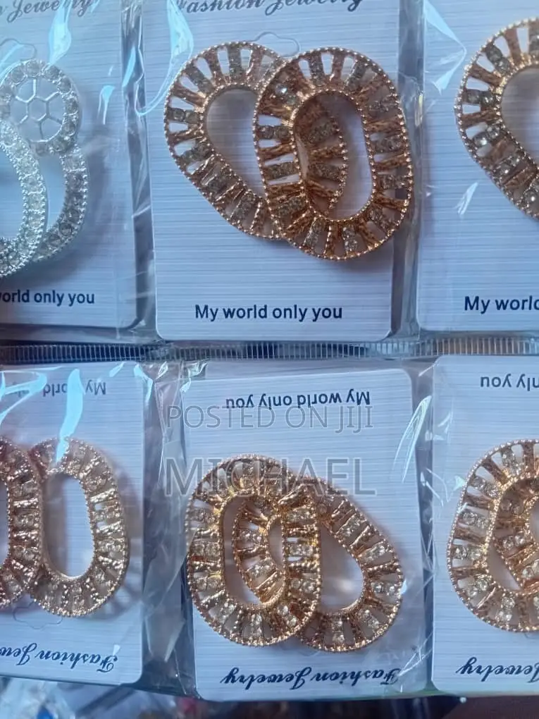 Earrings for Adult Ladies and Kids (Females)