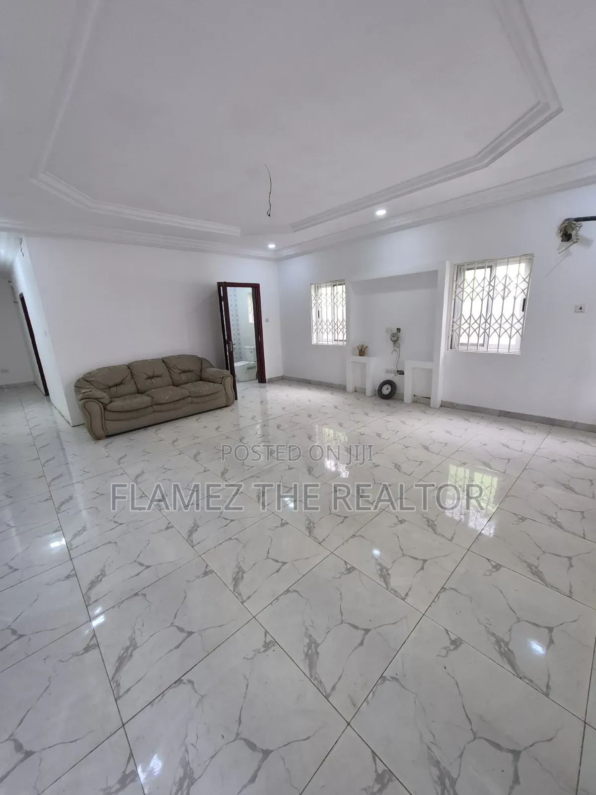 3bdrm House in Reggies Court, Amasaman for sale