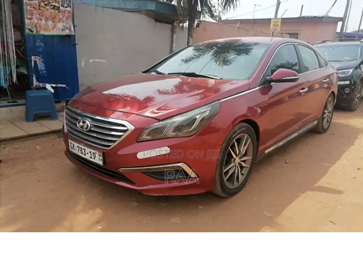 Hyundai Sonata Sport 2.0T 4dr Sedan (2.0L 4cyl Turbo 6A) 2015 Red