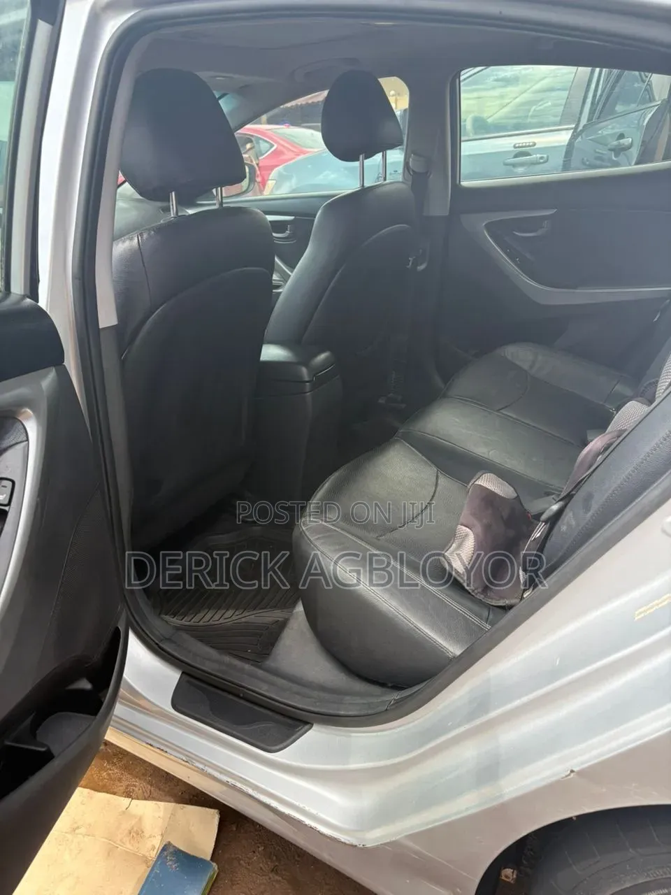 Hyundai Elantra 2013 Silver