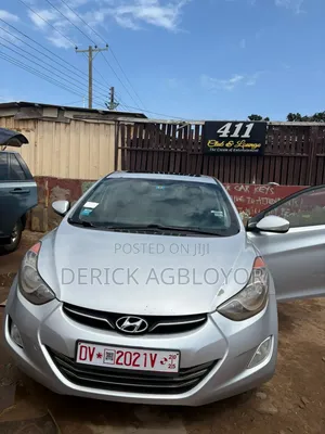 Hyundai Elantra 2013 Silver