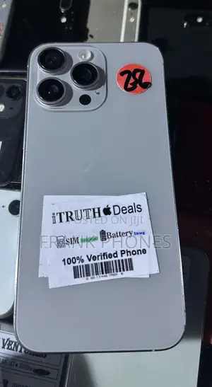 New Apple iPhone 15 Pro Max 256 GB White
