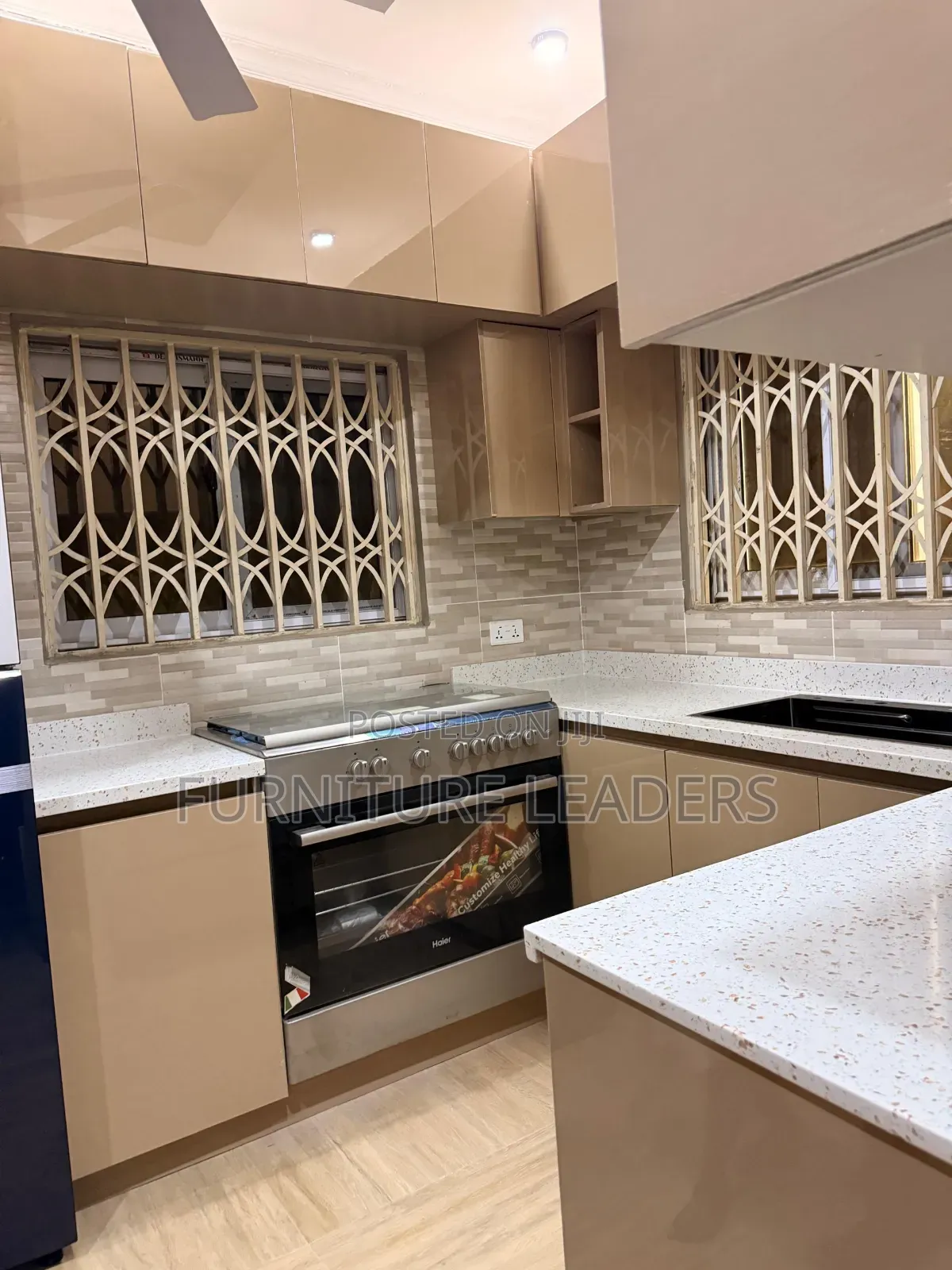 Kitchen Cabinet