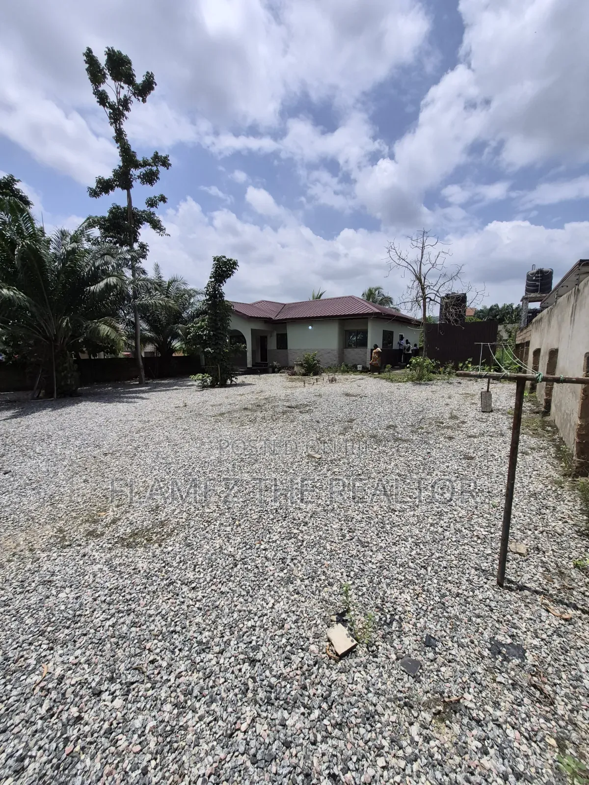 3bdrm House in Damas 2, Amasaman for sale