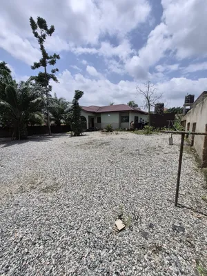 3bdrm House in Damas 2, Amasaman for sale